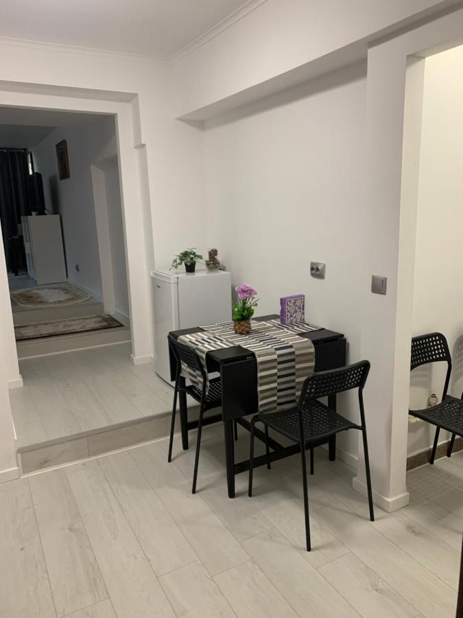 City Center Villa Apartament Букурещ Екстериор снимка